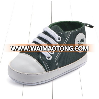 Selling soft non slip bottom baby classic canvas shoes